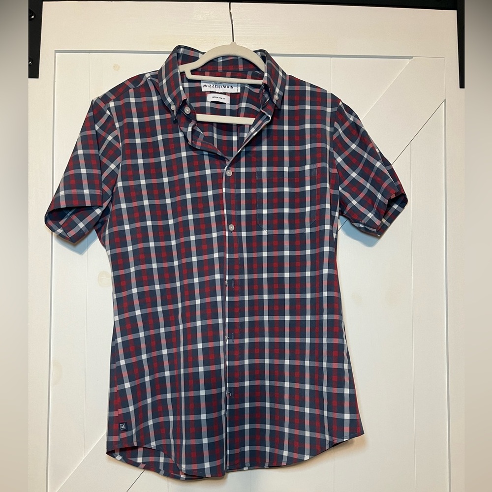 Mizzen+Main Casual button down shirt